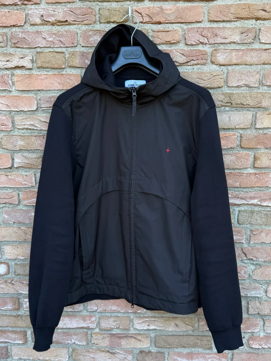 Full Stock